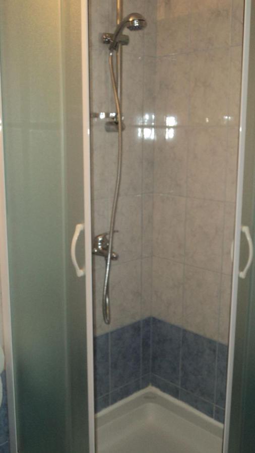 Studio Apartments Ana Ровинь Экстерьер фото
